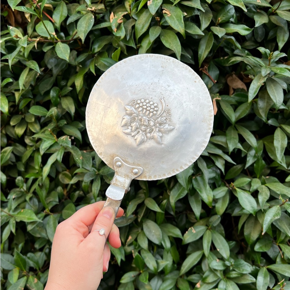 Vintage Everlasting silent butler
